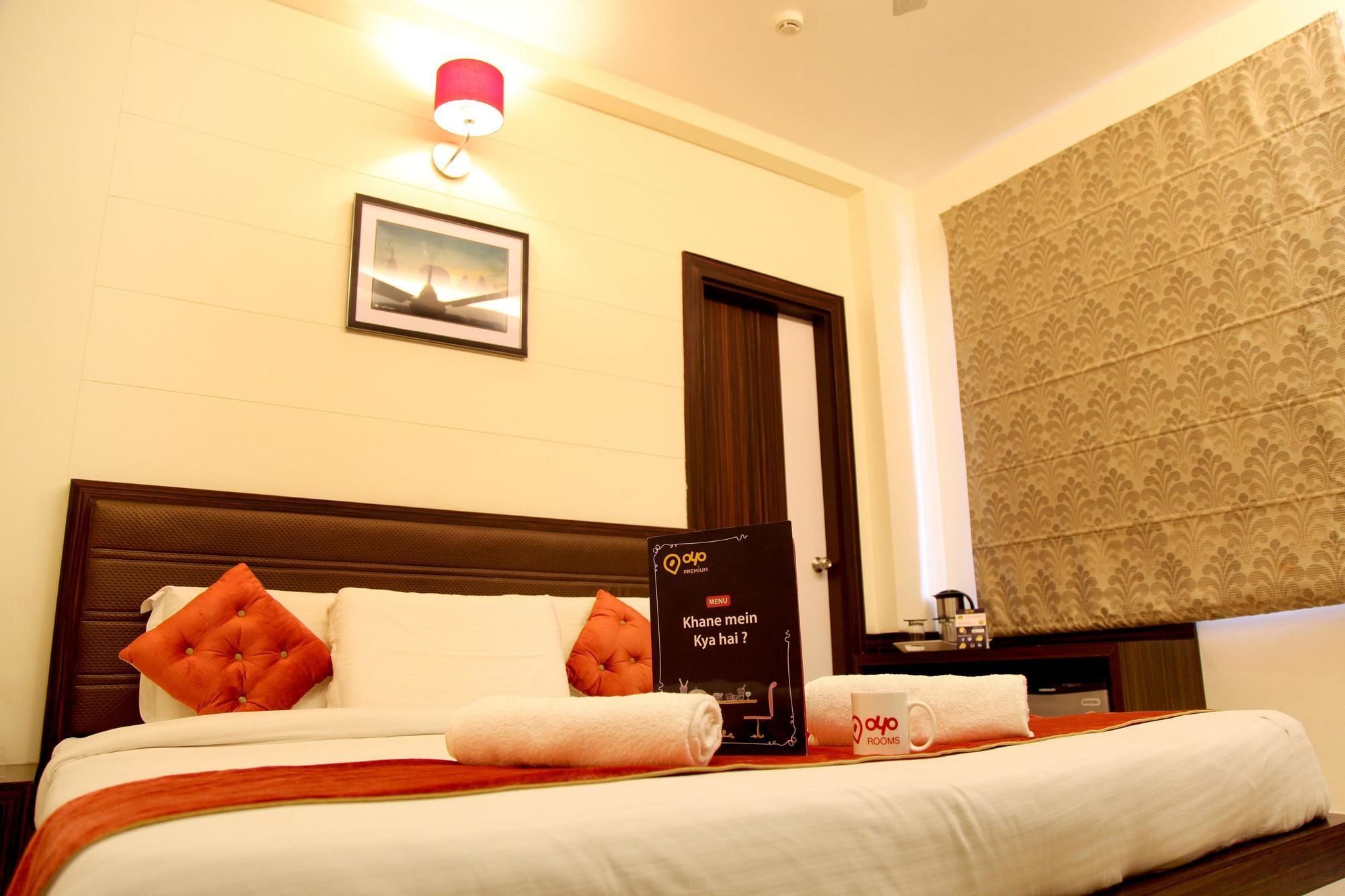 Hotel Premiere Villa Waranasi Zewnętrze zdjęcie